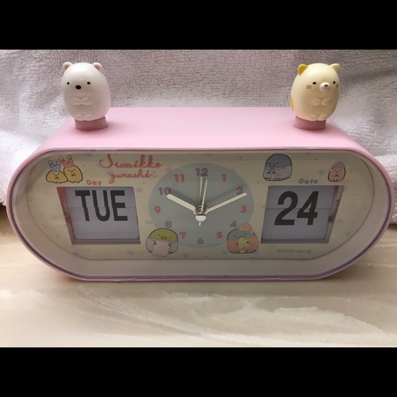 Sumikkogurashi Calendar Clock with Mascots